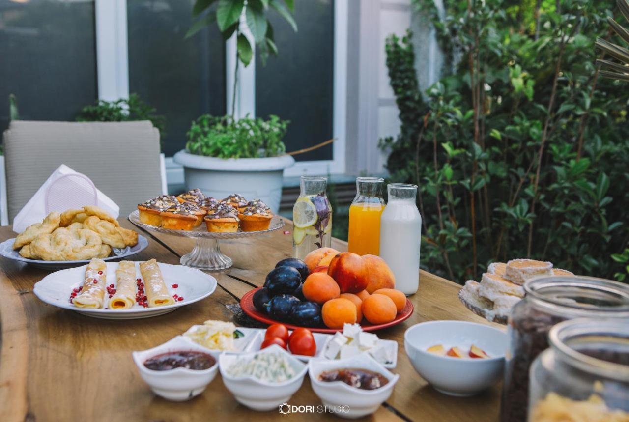 Barba Boutique Hotel Korce Ngoại thất bức ảnh