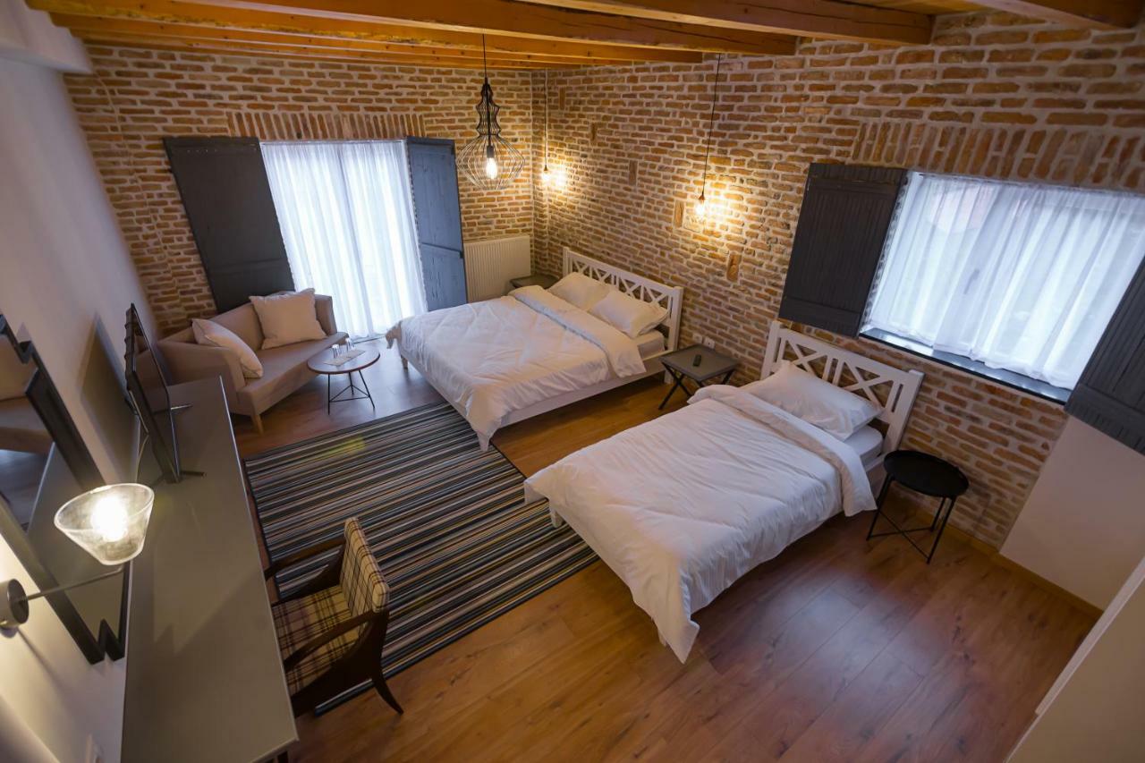 Barba Boutique Hotel Korce Ngoại thất bức ảnh