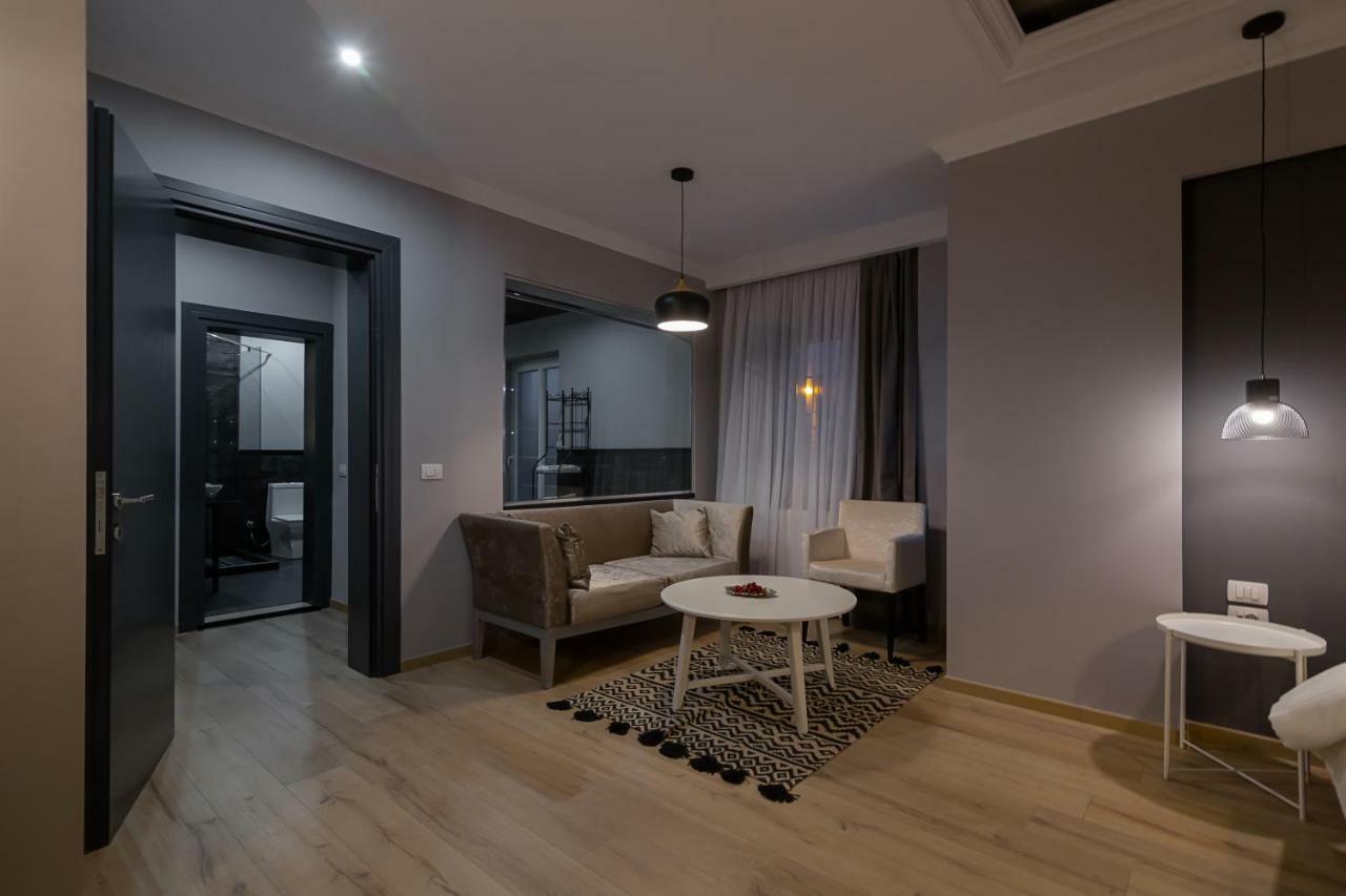 Barba Boutique Hotel Korce Ngoại thất bức ảnh