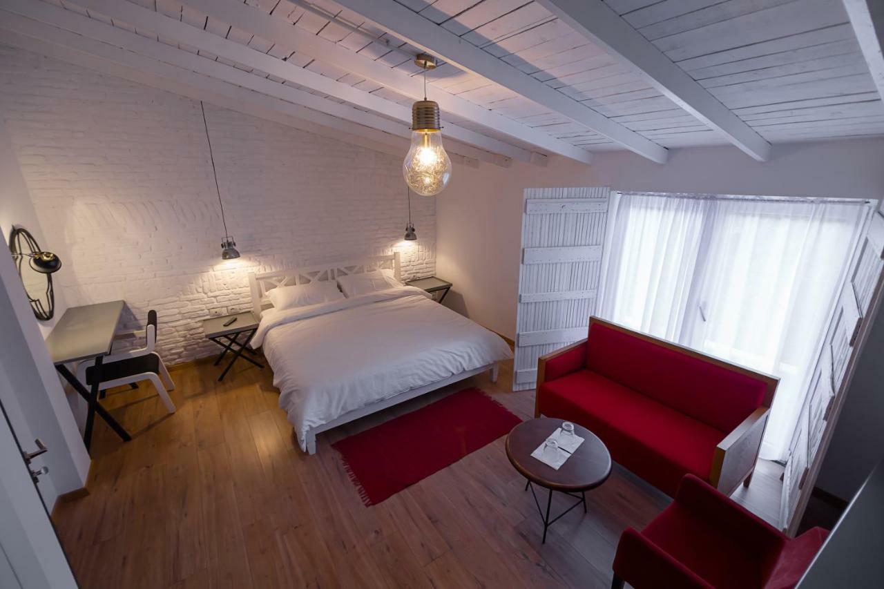 Barba Boutique Hotel Korce Ngoại thất bức ảnh